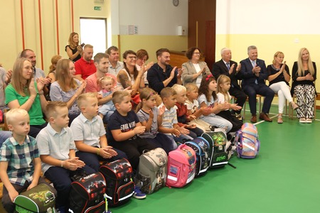 SPREJEM PRVOŠOLČKOV BEGUNJE 11 FOTO LJUBO VUKELIČ